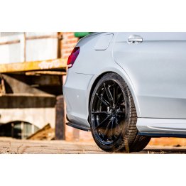 Накладка сплиттер на задний бампер на Mercedes E W212 E63 AMG Sedan рестайл